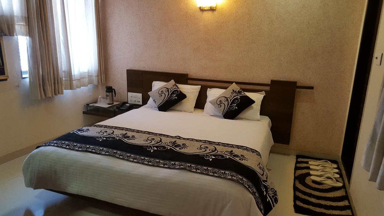 סוראט Good Stay מראה חיצוני תמונה